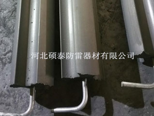 三角梅花接地模塊加工生產中